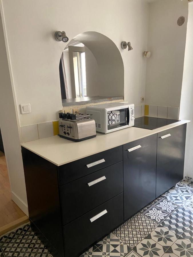 Tres Bel Appartement Montmartre Paris Dış mekan fotoğraf
