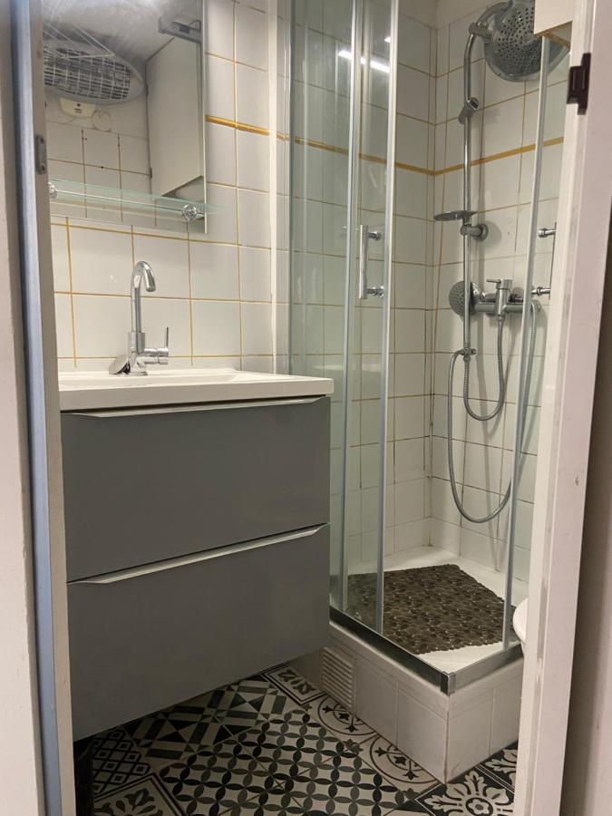 Tres Bel Appartement Montmartre Paris Dış mekan fotoğraf