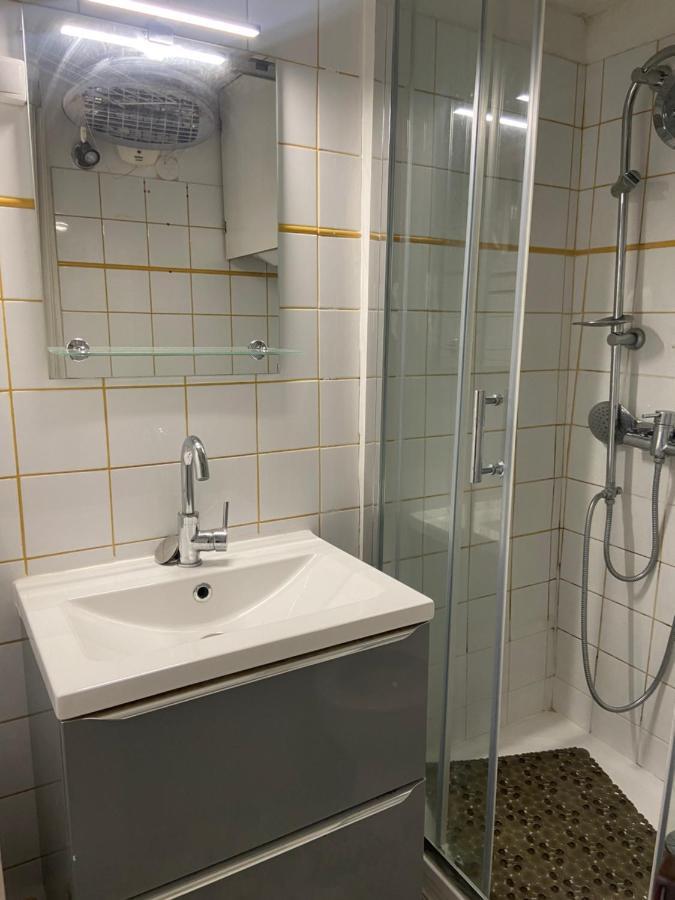 Tres Bel Appartement Montmartre Paris Dış mekan fotoğraf